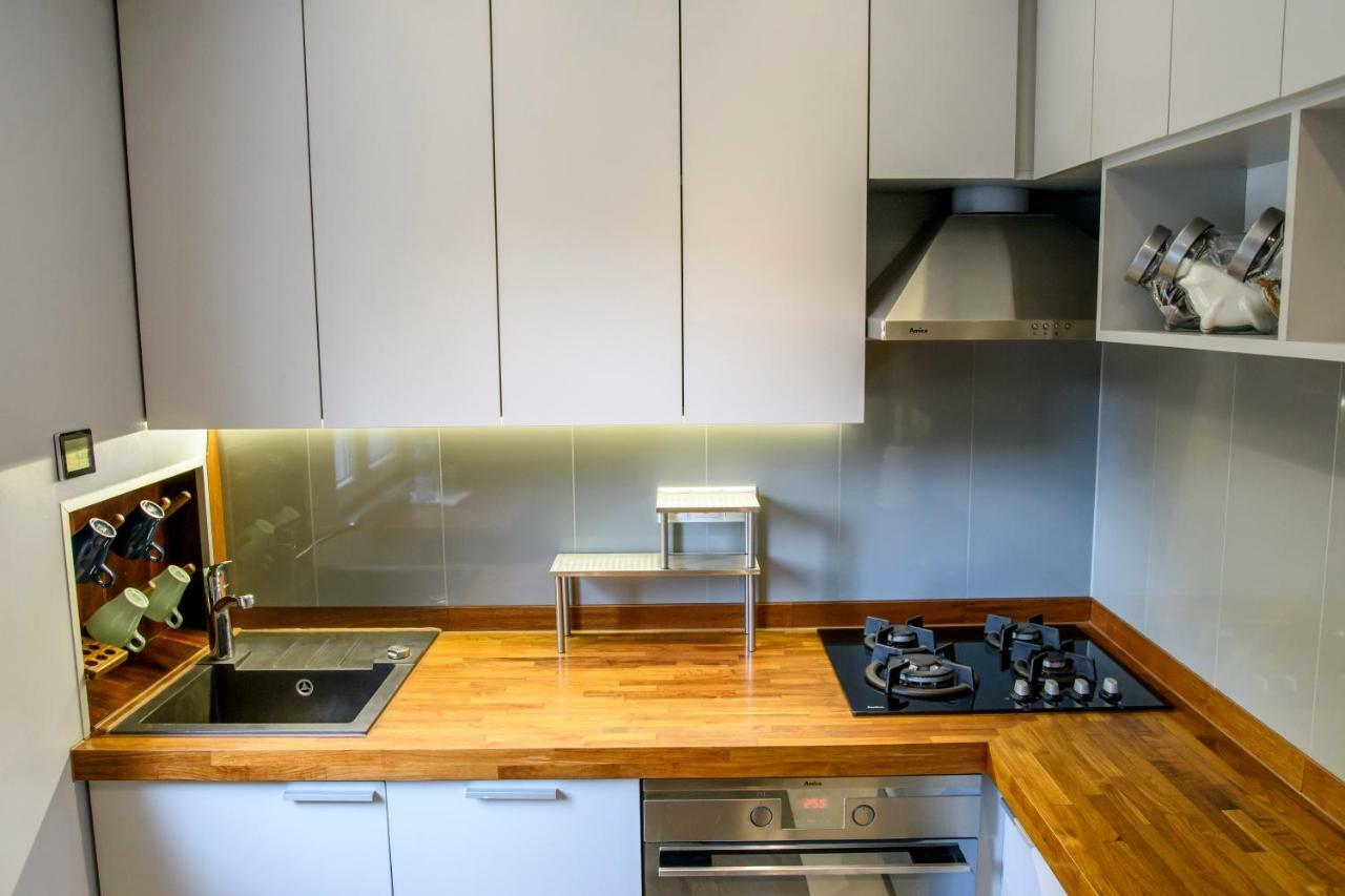 شقة Chmielna Wood Lux وارسو المظهر الخارجي الصورة